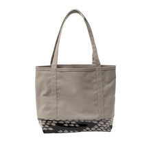 画像をギャラリービューアに読み込む, Cruel Barb Vinyl Bottom Dragon tote
